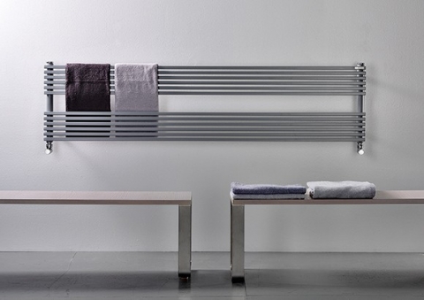 Sèche-serviette radiateur eau chaude design Antubone V vertical rose mat  hauteur 150cm
